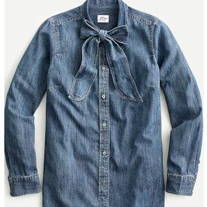 NWT J Crew | Classic-fit chambray bow shirt | Size Small